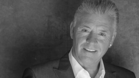 Remembering Derek Acorah | www.vonsponneck.co.uk